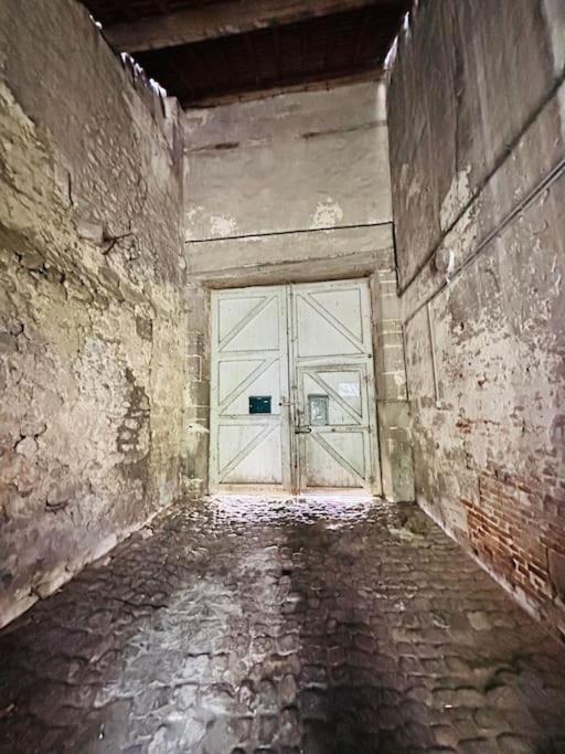 Morgan' Appartement Laon Dış mekan fotoğraf
